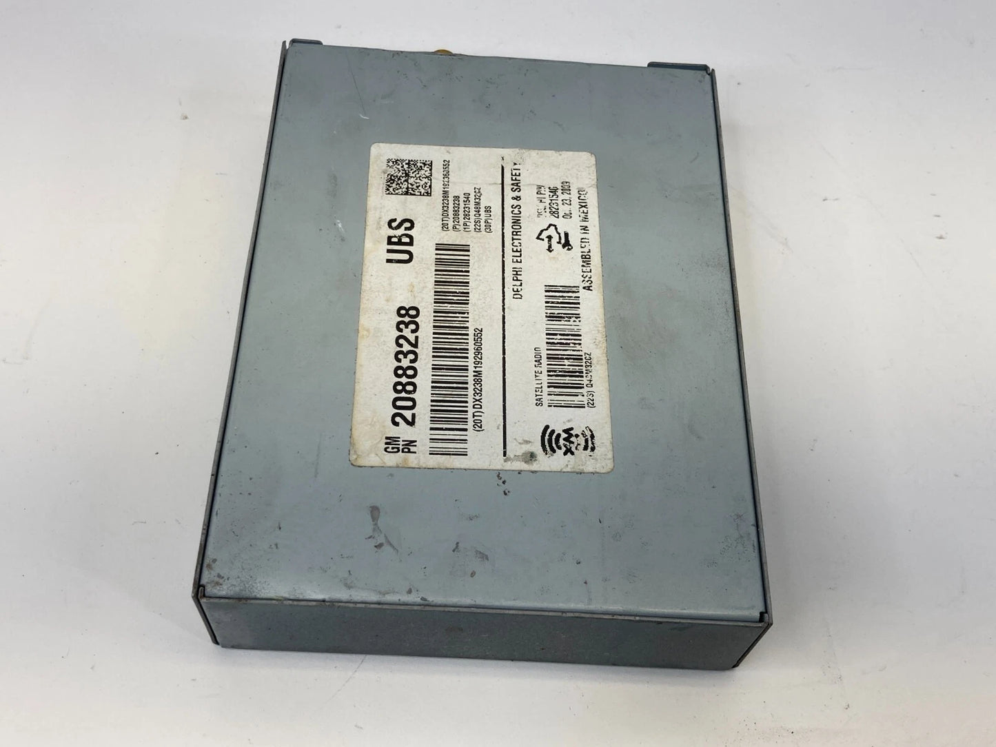 2009-2012 BUICK ENCLAVE SATELLITE RADIO RECEIVER MODULE UNIT 20883238 OEM