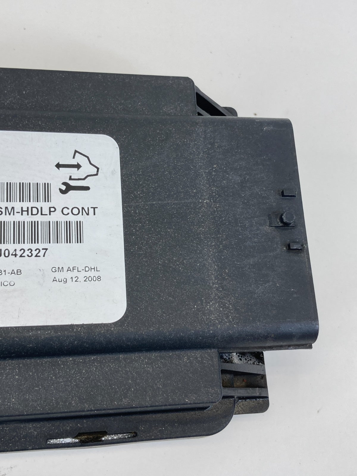 2009 09 Cadillac CTS Headlight Head Lamp Leveling Control Module 25972002 OEM