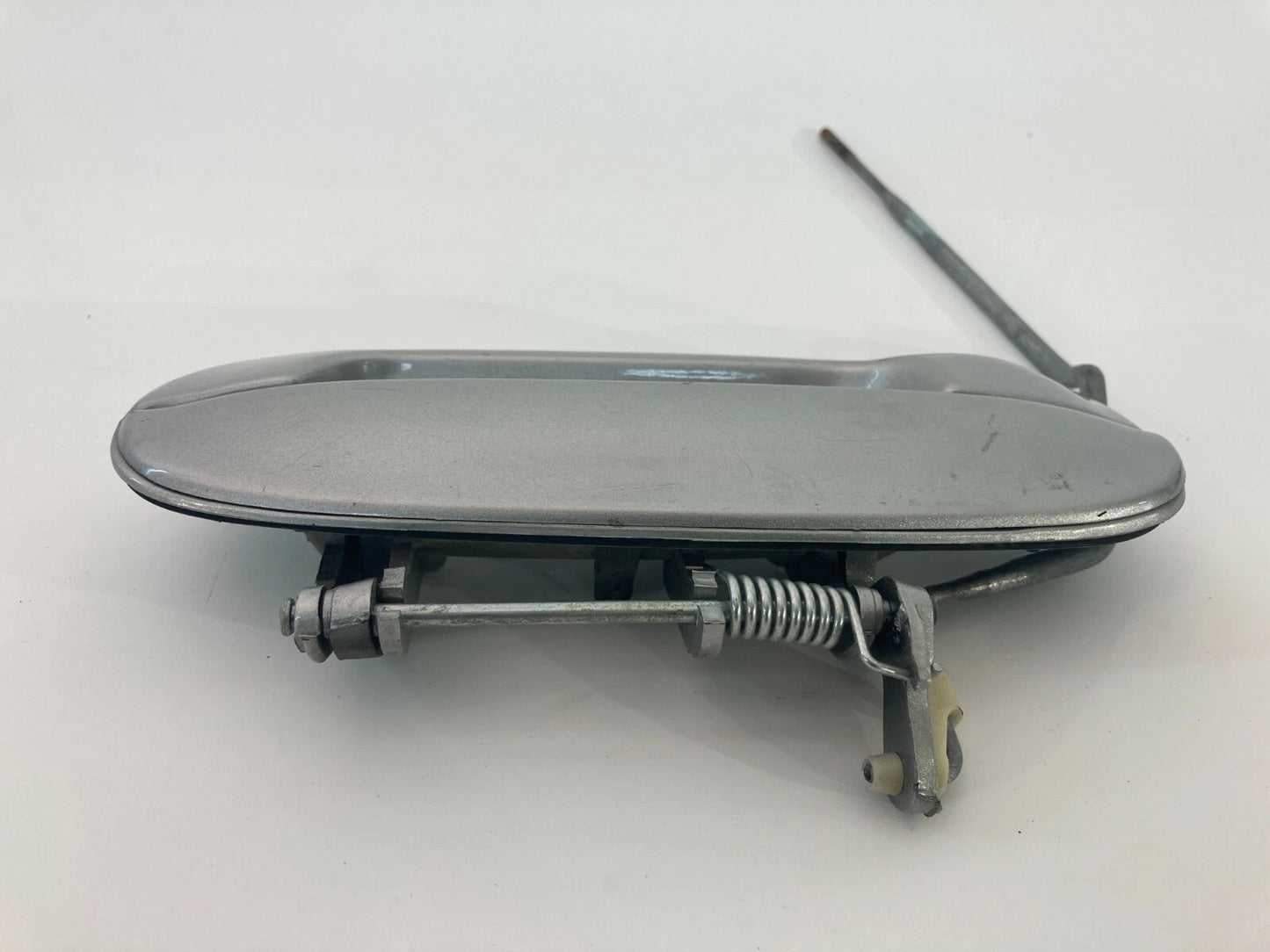 02-09 CHEVY TRAILBLAZER GMC ENVOY FRONT RIGHT PASSENGER OUTER DOOR HANDLE FR RH