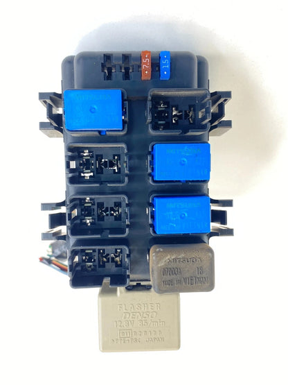2007 2008 2009 SUBARU LEGACY 2.5L A/T SEDAN DASH FUSE BOX RELAY JUNCTION OEM