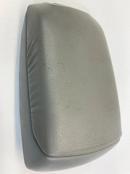 2004-2009 KIA SPECTRA CENTER CONSOLE ARMREST LID STORAGE COVER ASSEMBLY OEM