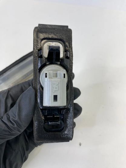 2007 2008 LEXUS RX350 04-06 RX330 REAR TRUNK LICENSE PLATE LIGHT LAMP PAIR SET