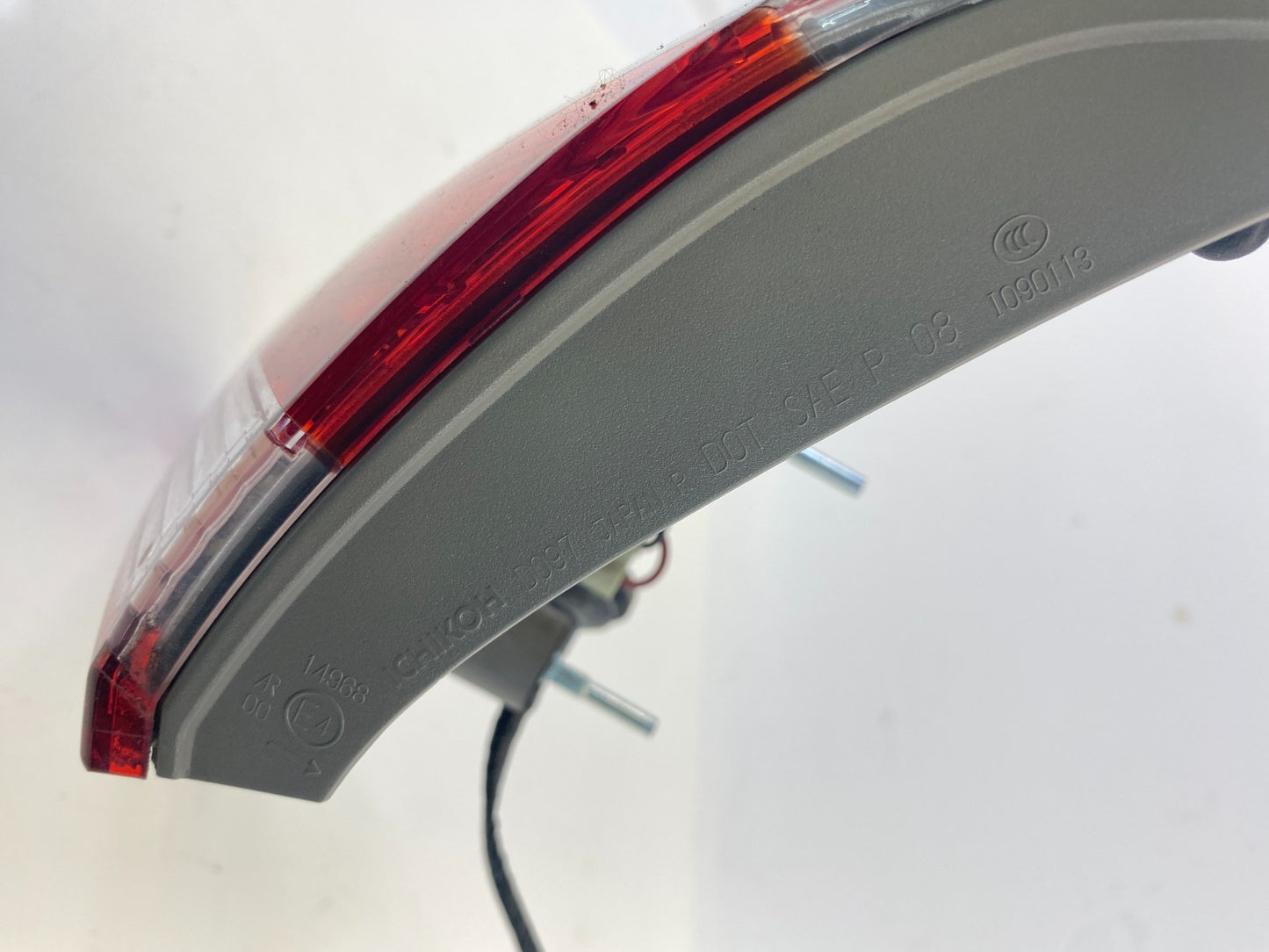 2011-2014 Nissan Murano Rear Right Side Gate Mounted Taillight Backup Lamp Assy