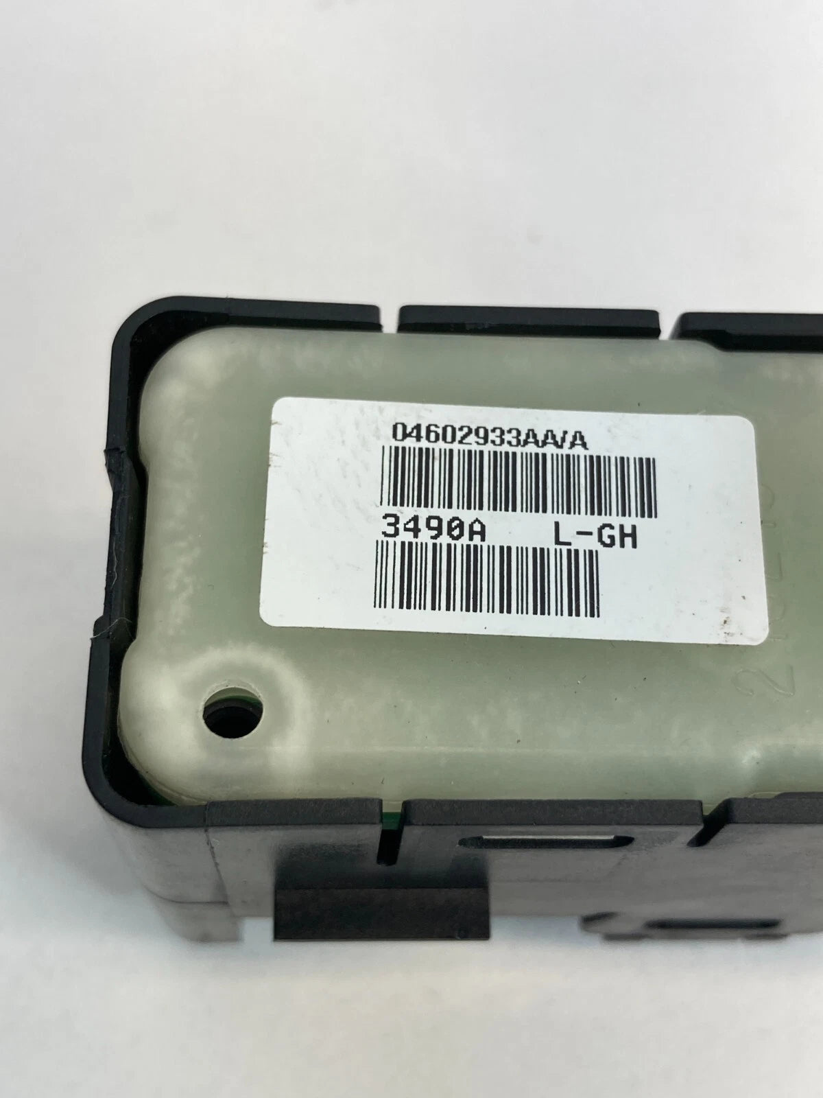 11-14 CHRYSLER 200 11-17 PATRIOT REAR LEFT DRIVER DOOR WINDOW SWITCH 4602933AA