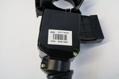 2012-2017 HYUNDAI ACCENT STEERING COLUMN TURN SIGNAL & WIPER COMBINATION SWITCH