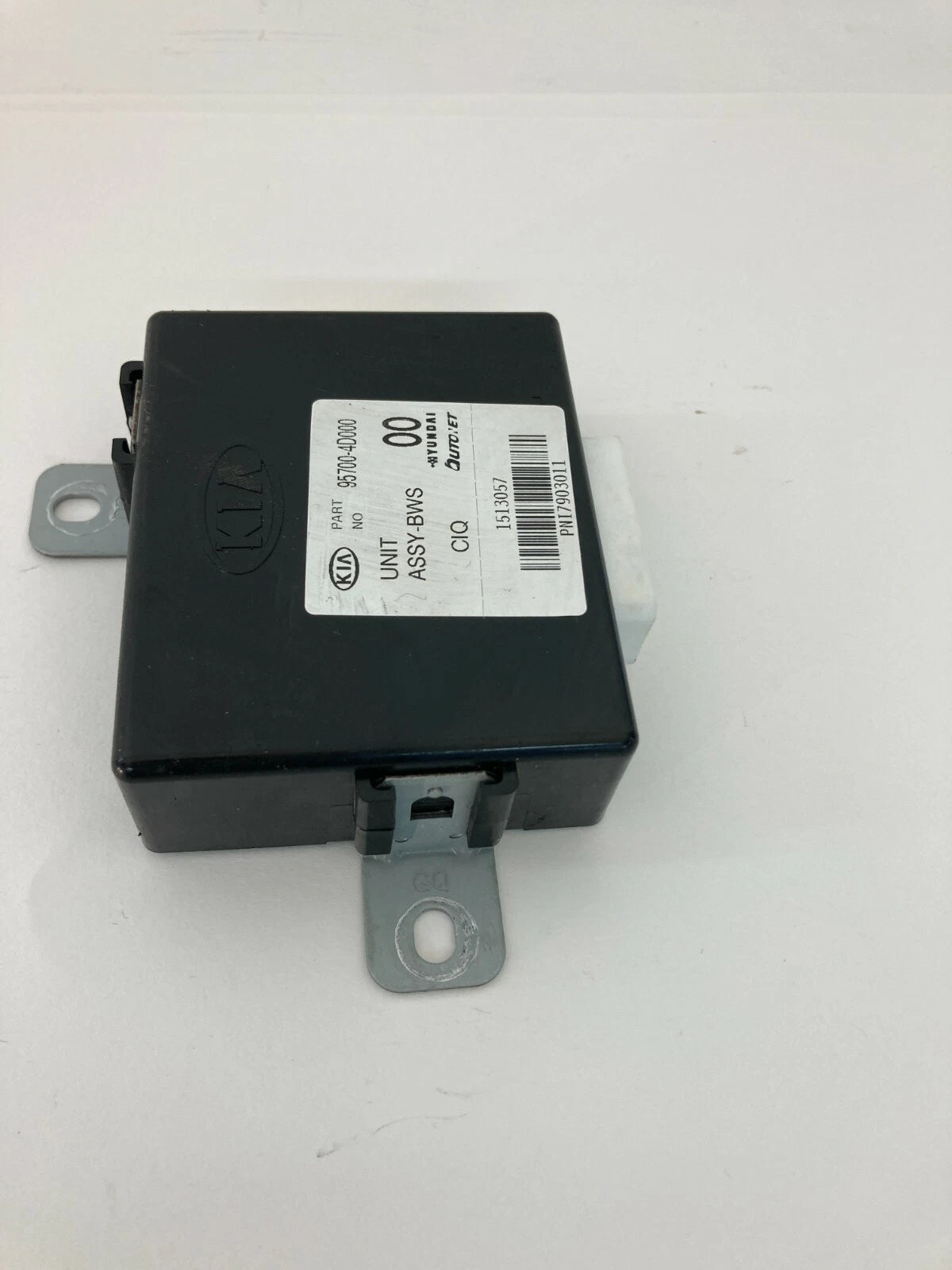 2007 2008 HYUNDAI ENTOURAGE PARKING SENSOR CONTROL UNIT MODULE 957004D000 OEM