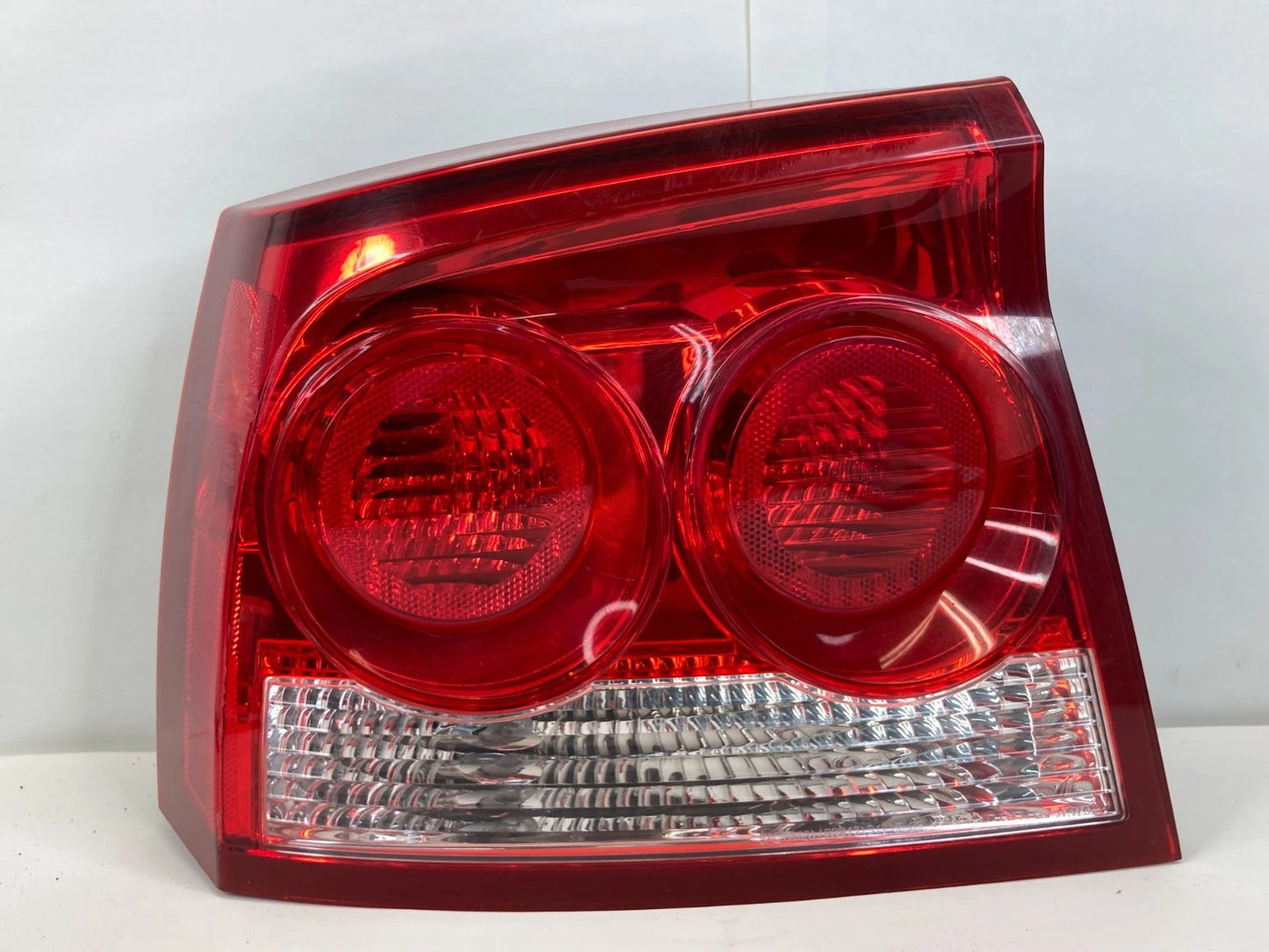 2009 2010 DODGE CHARGER REAR LEFT DRIVER TAILLIGHT TAIL LAMP HALOGEN