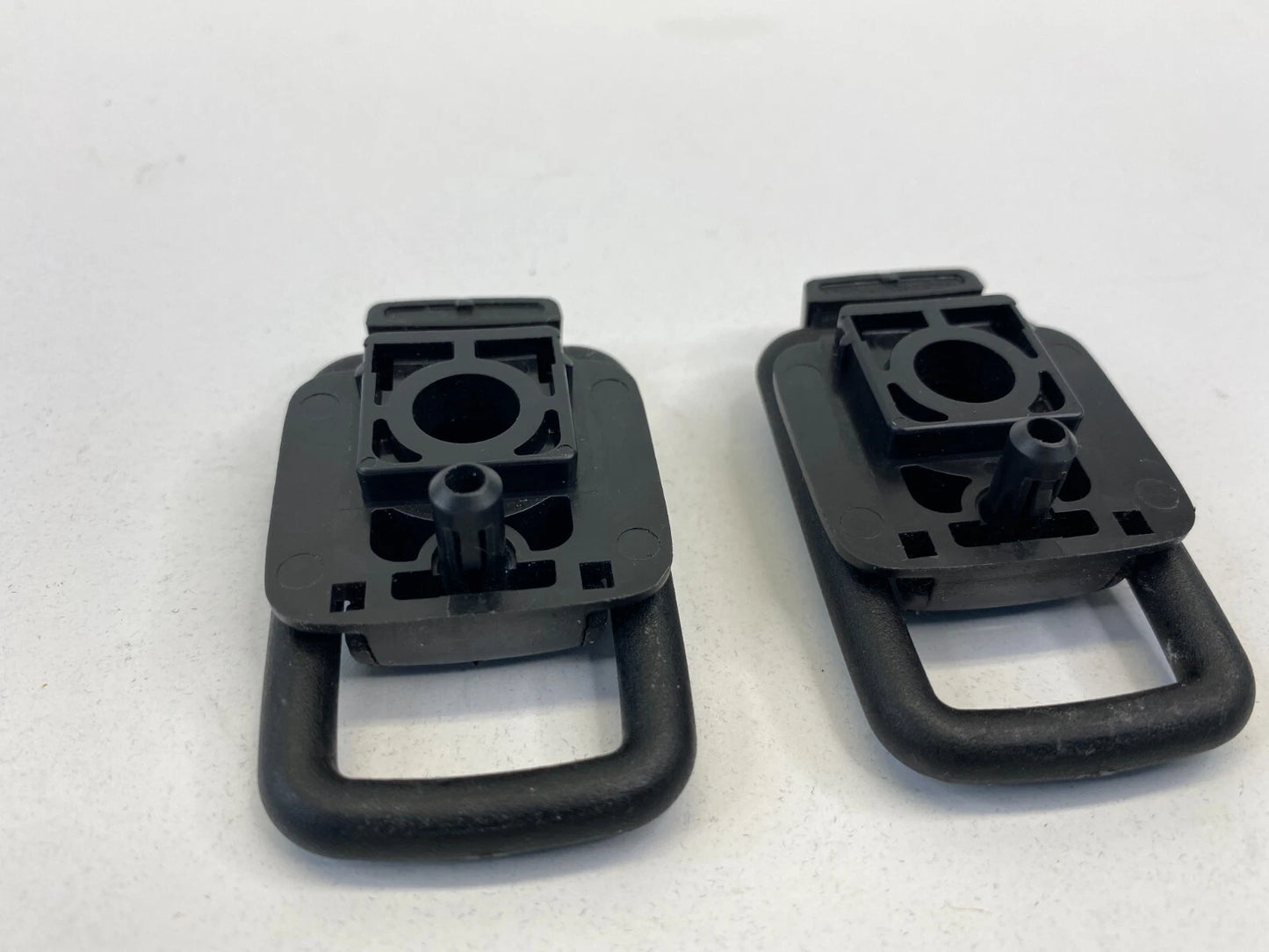 2007-2012 MAZDA CX-7 CX7 REAR TRUNK TIE DOWN HOOK HOLDER SUPPORT SET PAIR OEM