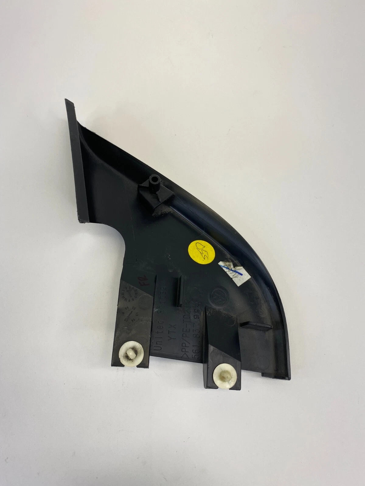 2012-2019 VOLKSWAGEN PASSAT INNER FRONT RIGHT SIDE MIRROR CORNER COVER 561837994