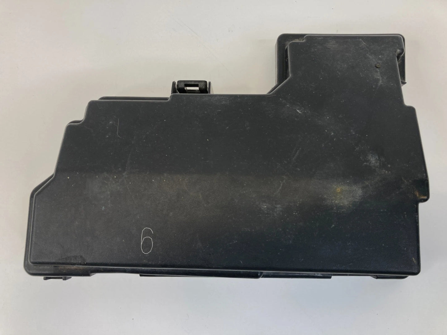 2011 11 NISSAN ROGUE UPPER FUSE BOX RELAY BOX COVER LID TRIM PANEL 9291-XA2 OEM