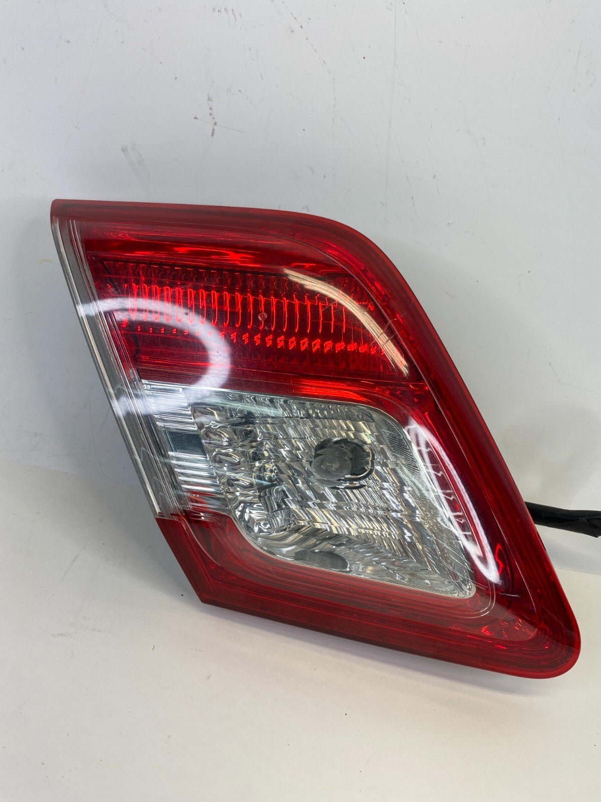 2010 2011 Toyota Camry Left Driver Side Inner Taillight Tail Light Lamp Assy OEM