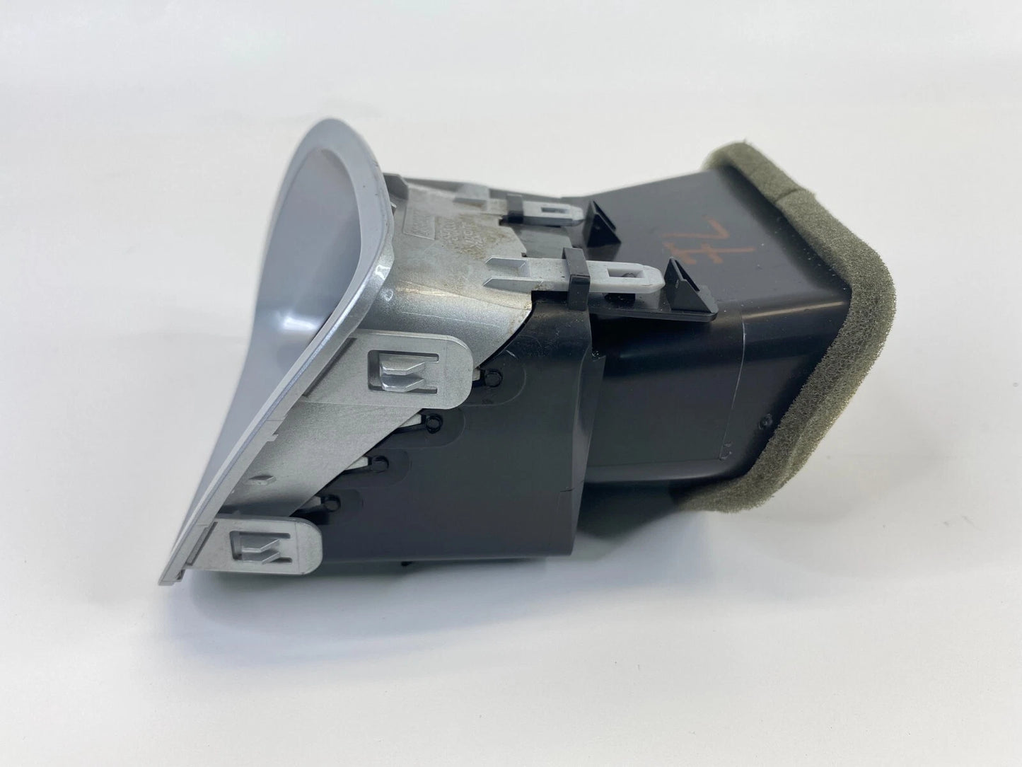 10-17 CHEVROLET EQUINOX DASH LEFT DRIVER SIDE A/C AIR VENT GRILLE 20862307 OEM