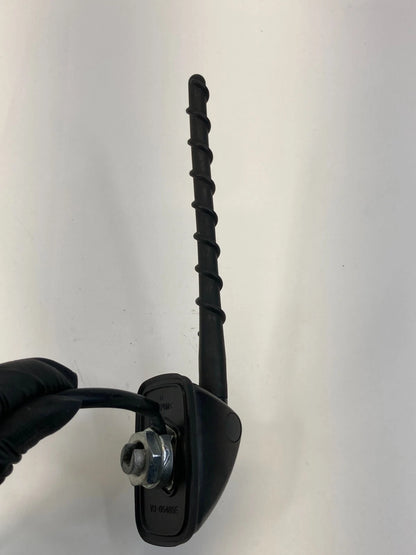 2003-2008 INFINITI FX35 ROOF MOUNTED RADIO ANTENNA SIGNAL BASE OEM