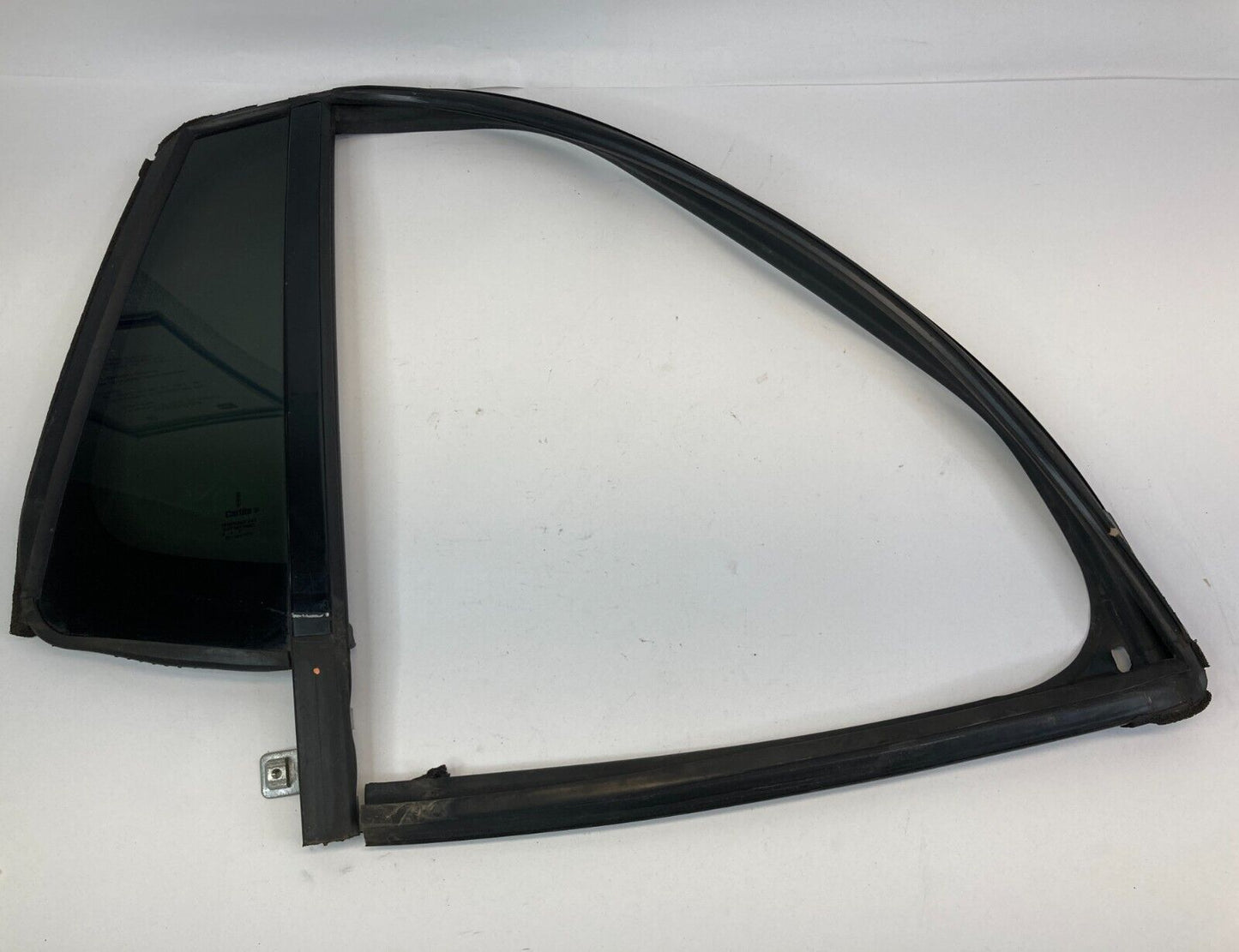 2010-2019 Lincoln MKT Rear Right Back Side Door Fixed Window Glass Vent RR RH