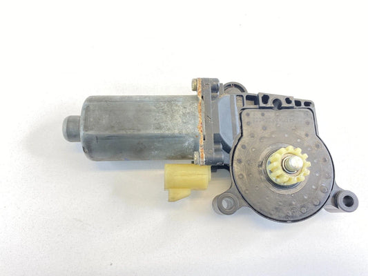 2000-2005 00-05 CHEVROLET IMPALA FRONT LEFT SIDE DOOR WINDOW MOTOR CM090930B OEM