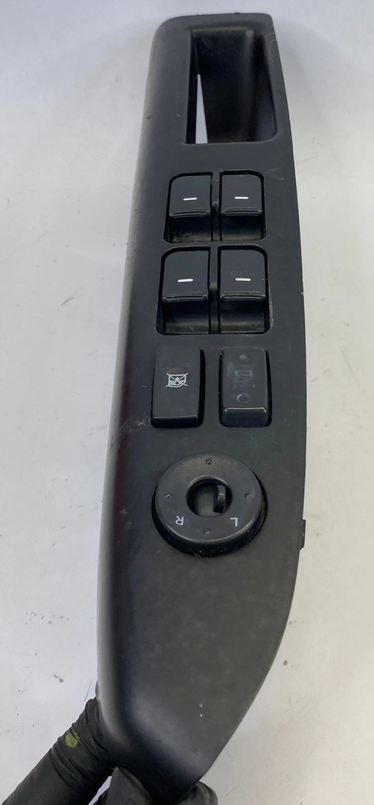 2010-2013 KIA SOUL FRONT LEFT MASTER POWER WINDOW SWITCH BEZEL BLACK OEM