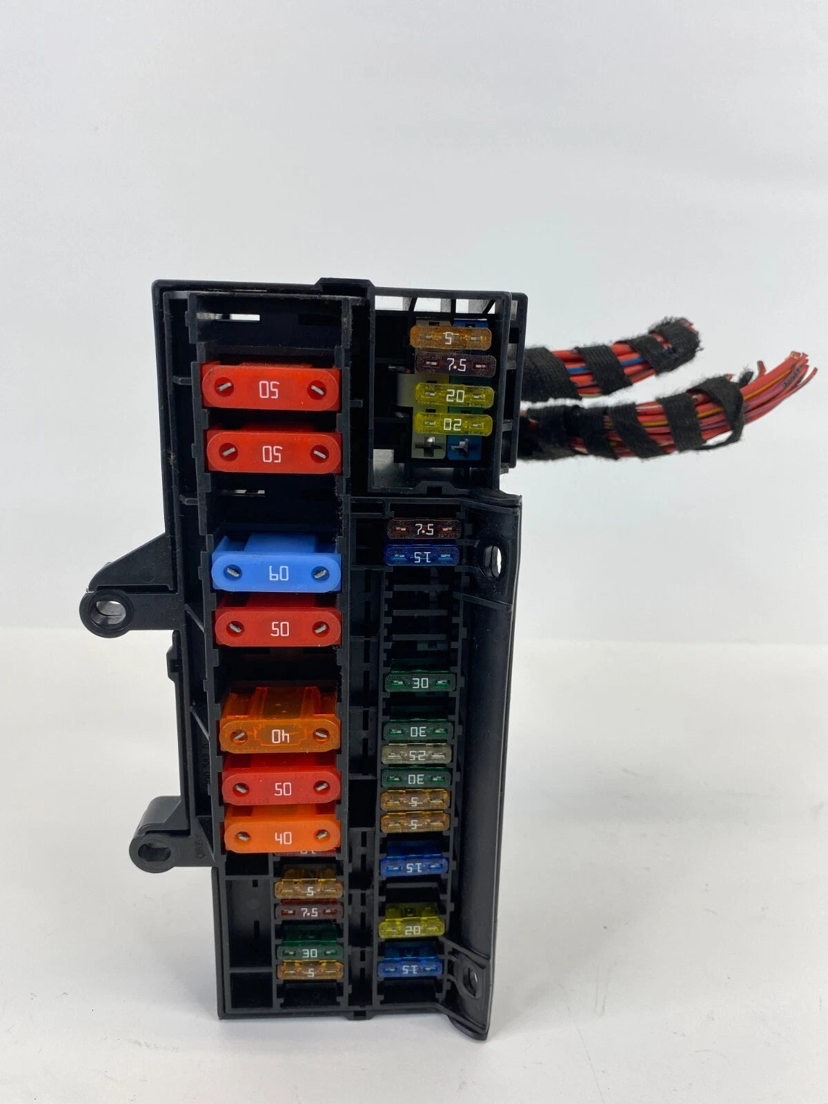 02-05 BMW 745I 745LI DASH RIGHT SIDE FUSE RELAY POWER DISTRIBUTION BOX 69005820