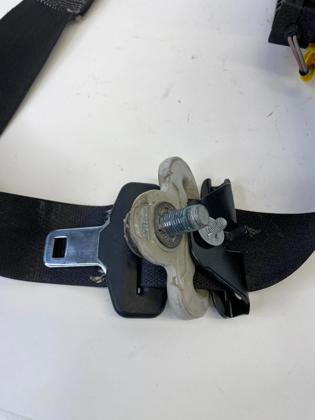 2011-2020 DODGE GRAND CARAVAN RIGHT FRONT SEAT BELT RETRACTOR P0ZV681X9AF OEM