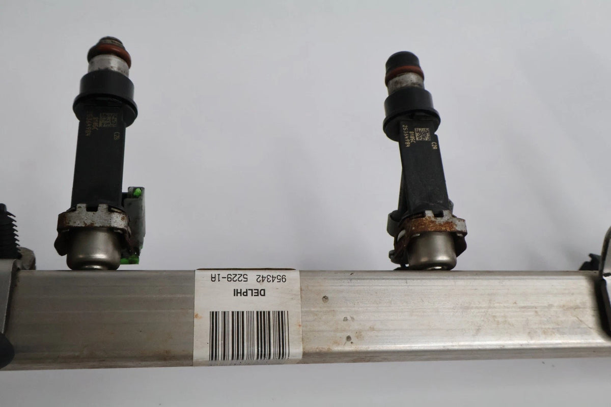 2006-2010 HUMMER H3 3.7L L5 A/T ENGINE FUEL RAIL W/ 5 FUEL INJECTORS HARNESS OEM