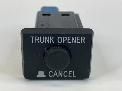 2002 2003 LEXUS ES300 2004-2006 LEXUS ES330 TRUNK OPENER SWITCH BUTTON OEM