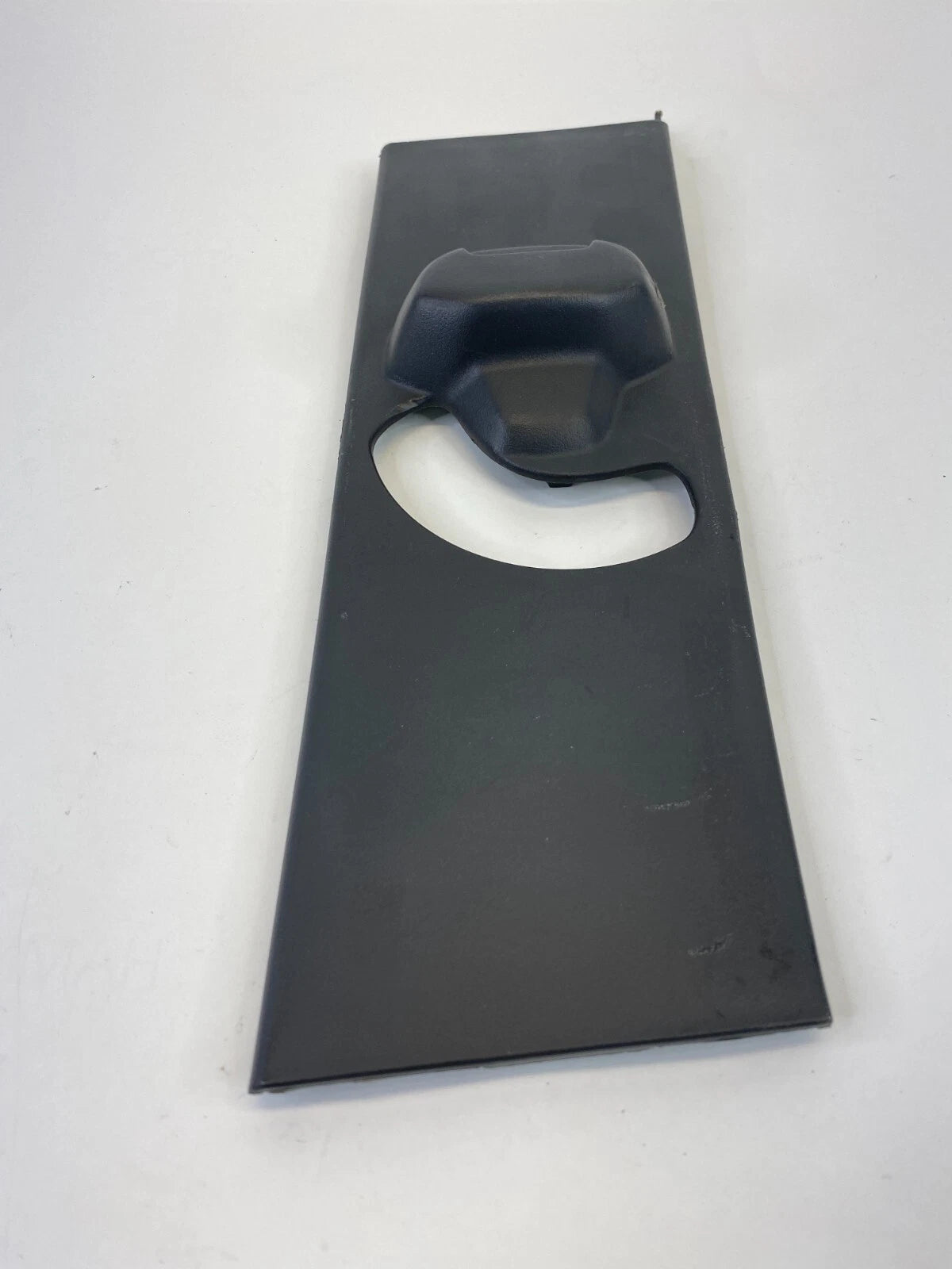13-15 FORD POLICE INTERCEPTOR UTILITY CENTER PILLAR RIGHT SIDE UPPER TRIM COVER