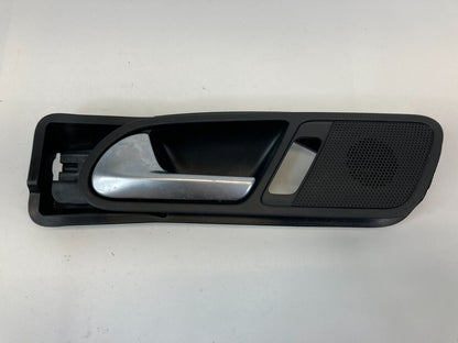 2009-2017 Volkswagen Tiguan Rear Left Side Door Interior Door Handle 5N0839197