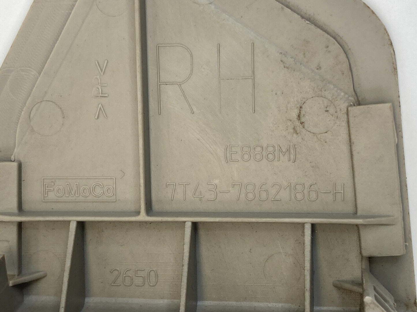 2007-2014 Ford Edge Right Seat Outer Trim Panel Cover 7T43-7862186-H OEM