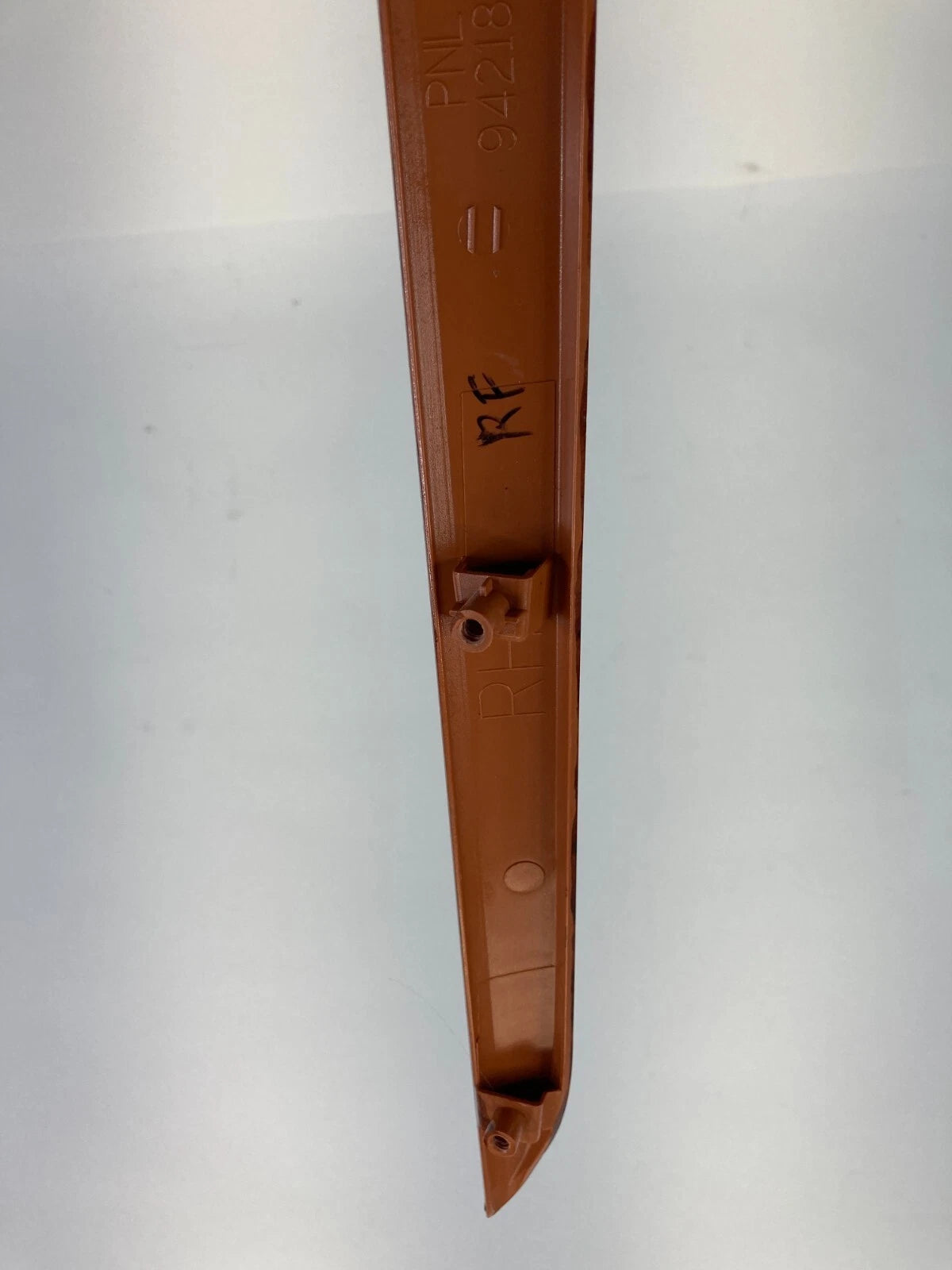 2010-2013 SUBARU OUTBACK FRONT RIGHT SIDE INTERIOR DOOR TRIM MOLDING 94218AJ04A