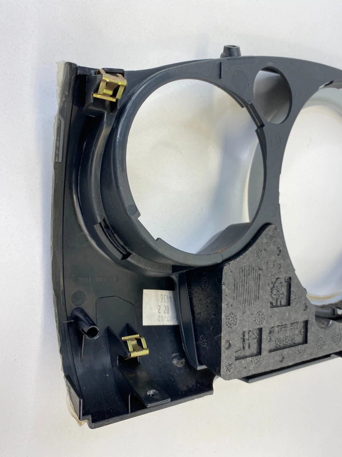 02-04 MINI COOPER HATCHBACK SPEEDOMETER CLUSTER DASH BEZEL TRIM COVER 391100133B