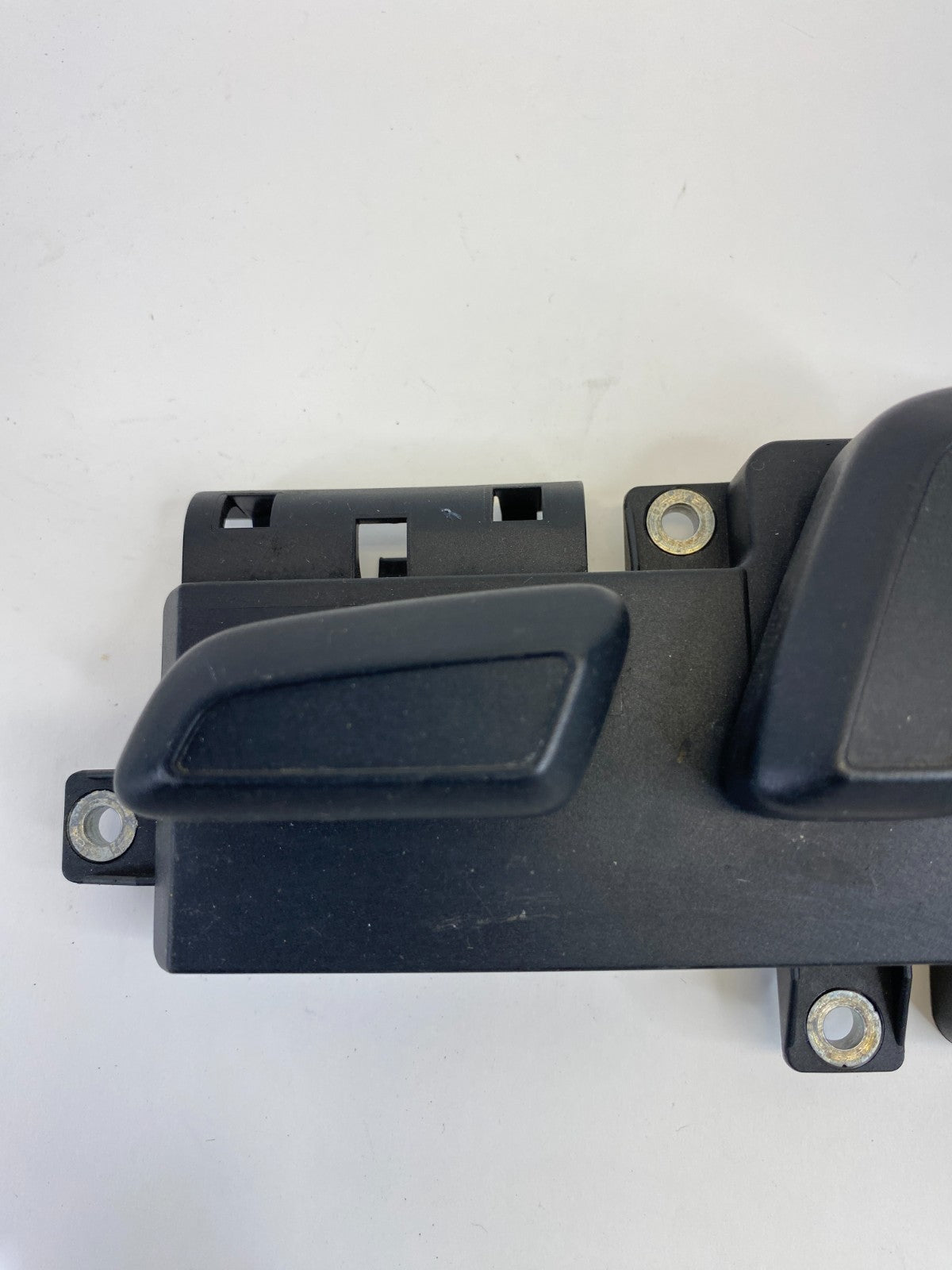 2009-2017 Volkswagen CC Front Left Power Seat Adjuster Switch 8K0-959-747 OEM