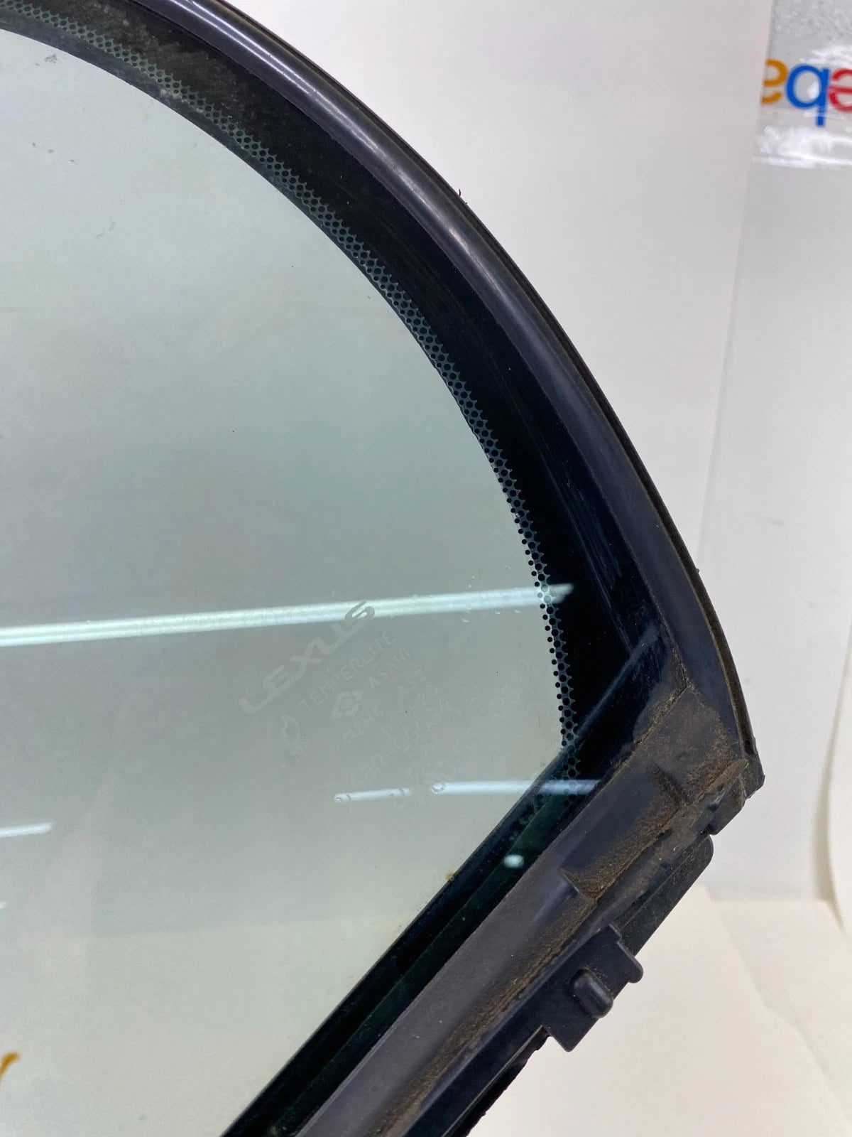 98-05 LEXUS GS300 LEFT DRIVER SIDE REAR DOOR VENT GLASS WINDOW 68189-30100 OEM