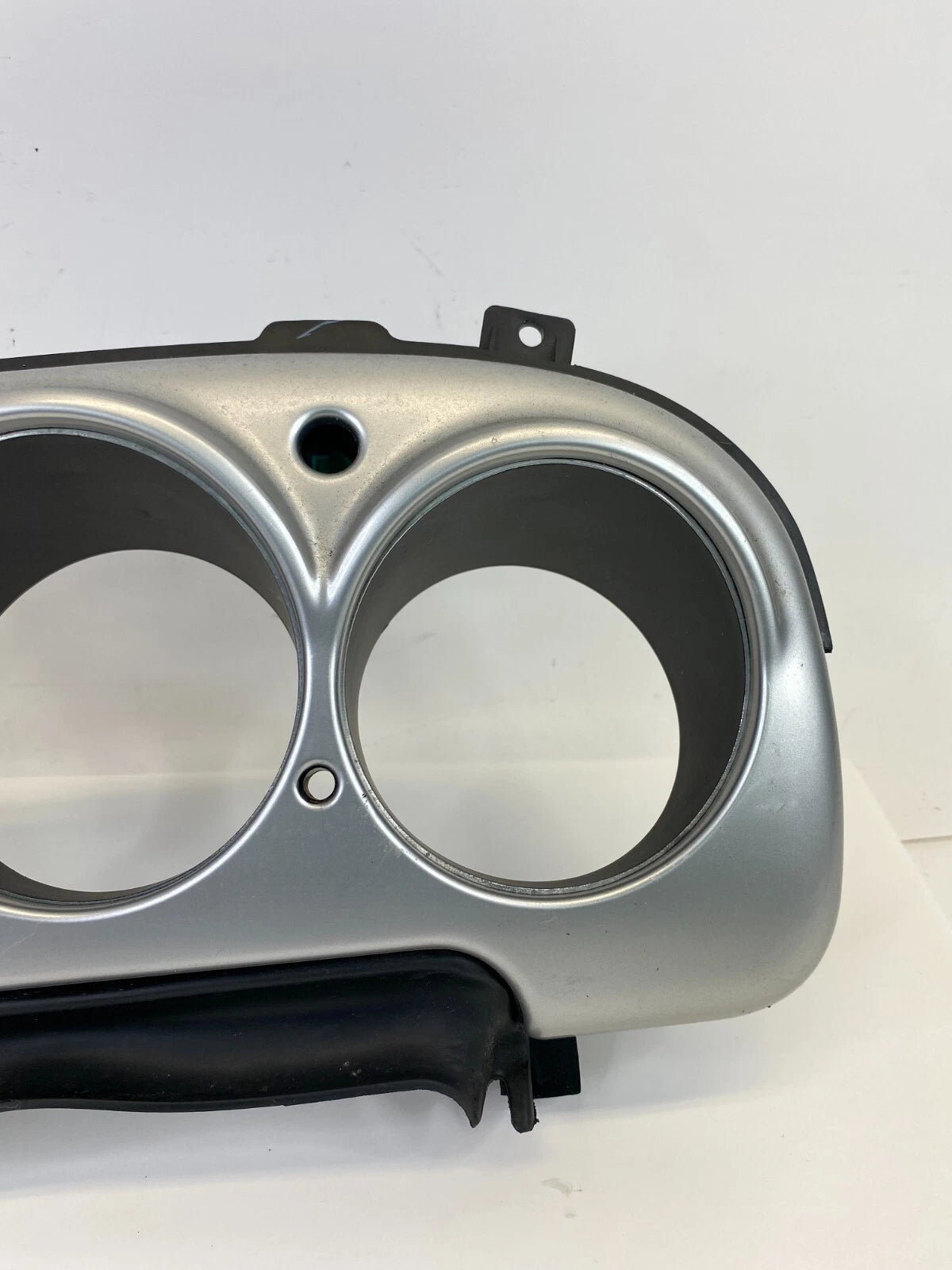 2001-2005 CHRYSLER PT CRUISER DASH SPEEDOMETER CLUSTER BEZEL SILVER 0SD34TRMA