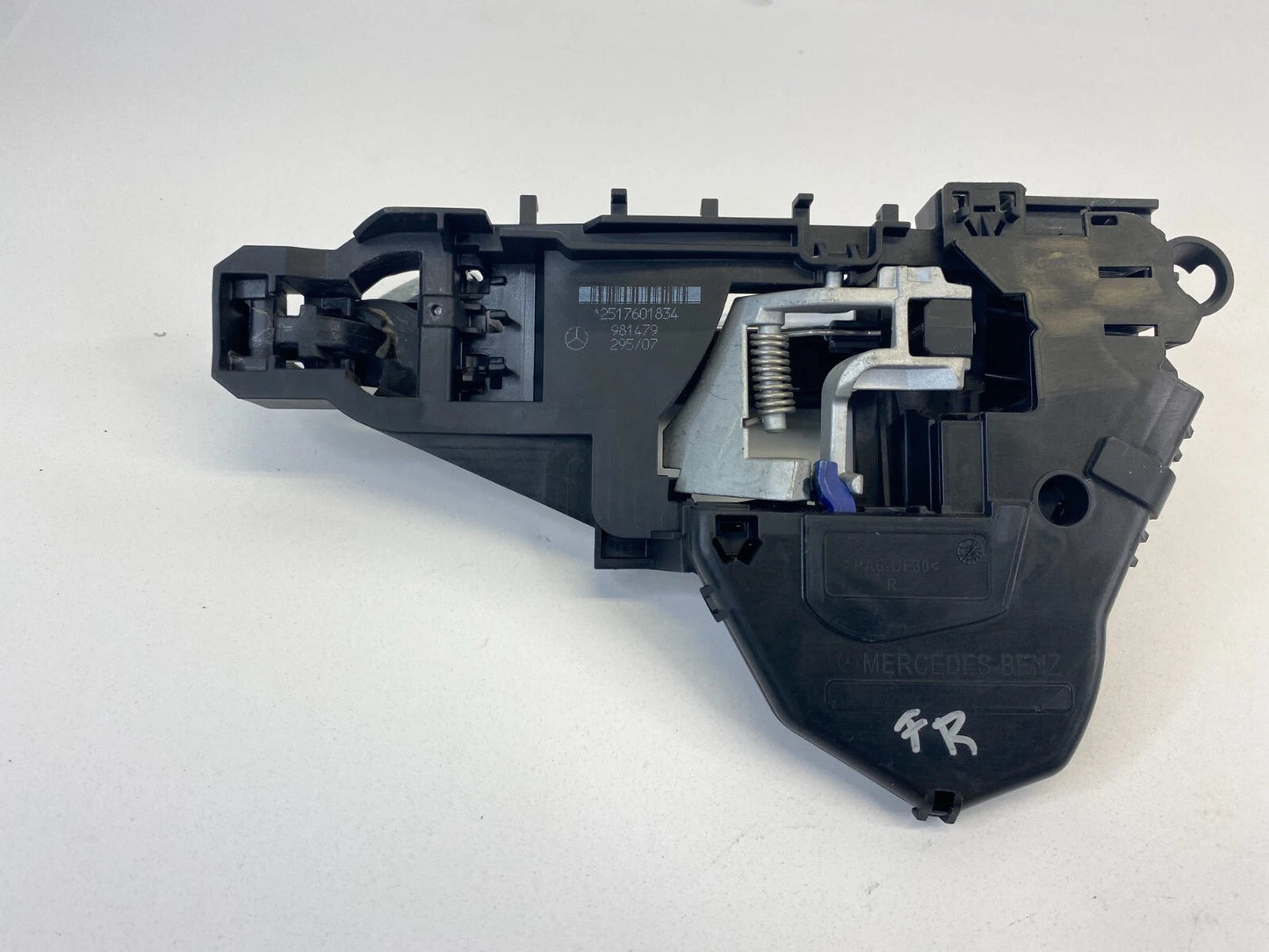 06-12 MERCEDES-BENZ R350 ML350 FRONT RIGHT EXTERIOR DOOR HANDLE A2517601834 OEM