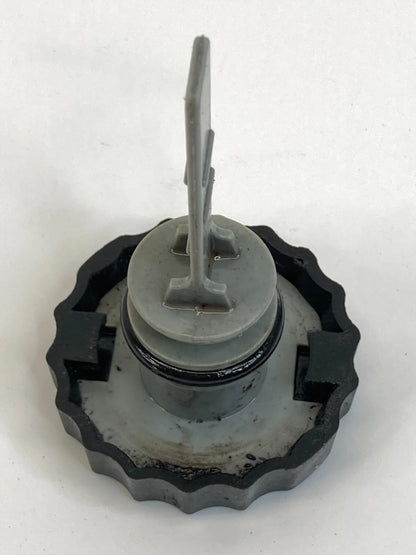 2005-2010 CHRYSLER 300 POWER STEERING FLUID RESERVOIR BOTTLE TANK COVER CAP OEM