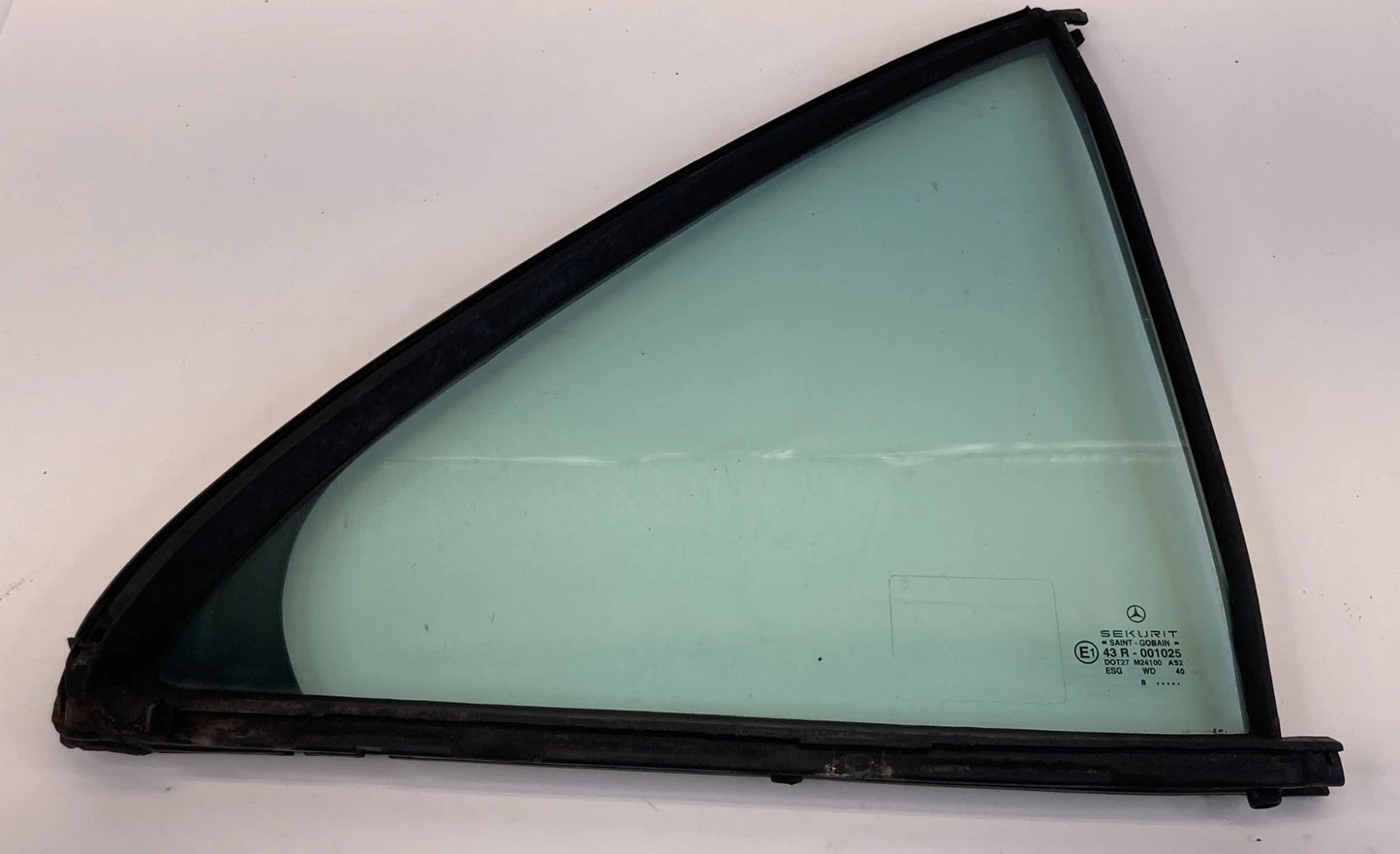 1998-2002 MERCEDES-BENZ E430 REAR RIGHT DOOR QUARTER FIXED WINDOW GLASS OEM