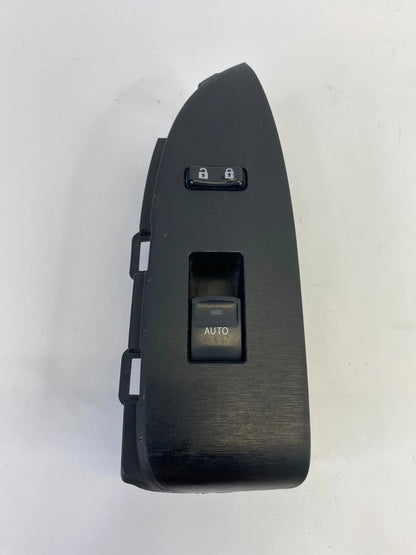 10-15 TOYOTA PRIUS FRONT RIGHT PASSEGER WINDOW SWITCH BEZEL TRIM 74231-47120 OEM