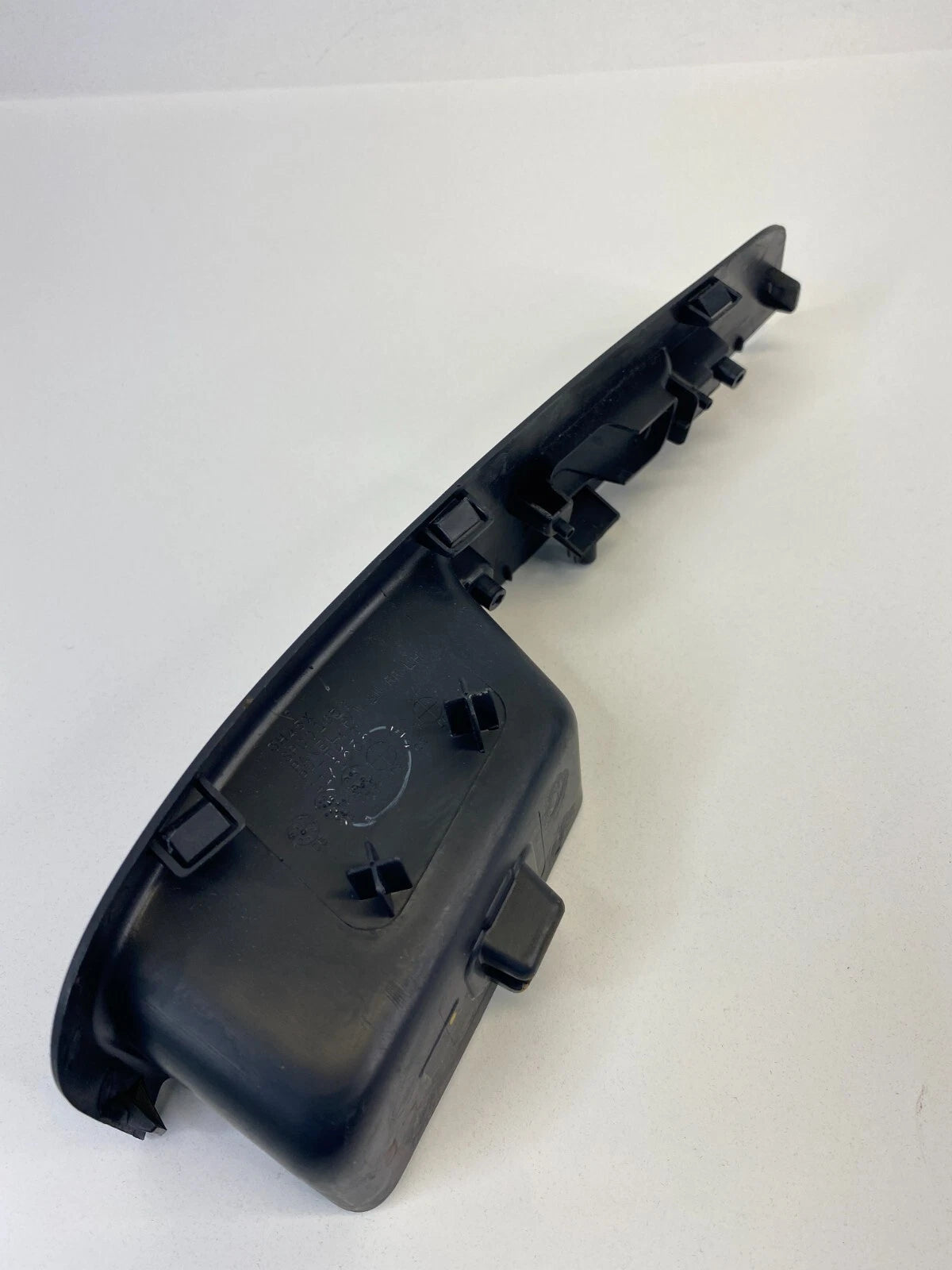 2007-2013 MITSUBISHI OUTLANDER REAR LEFT SIDE DOOR WINDOW SWITCH COVER BEZEL OEM