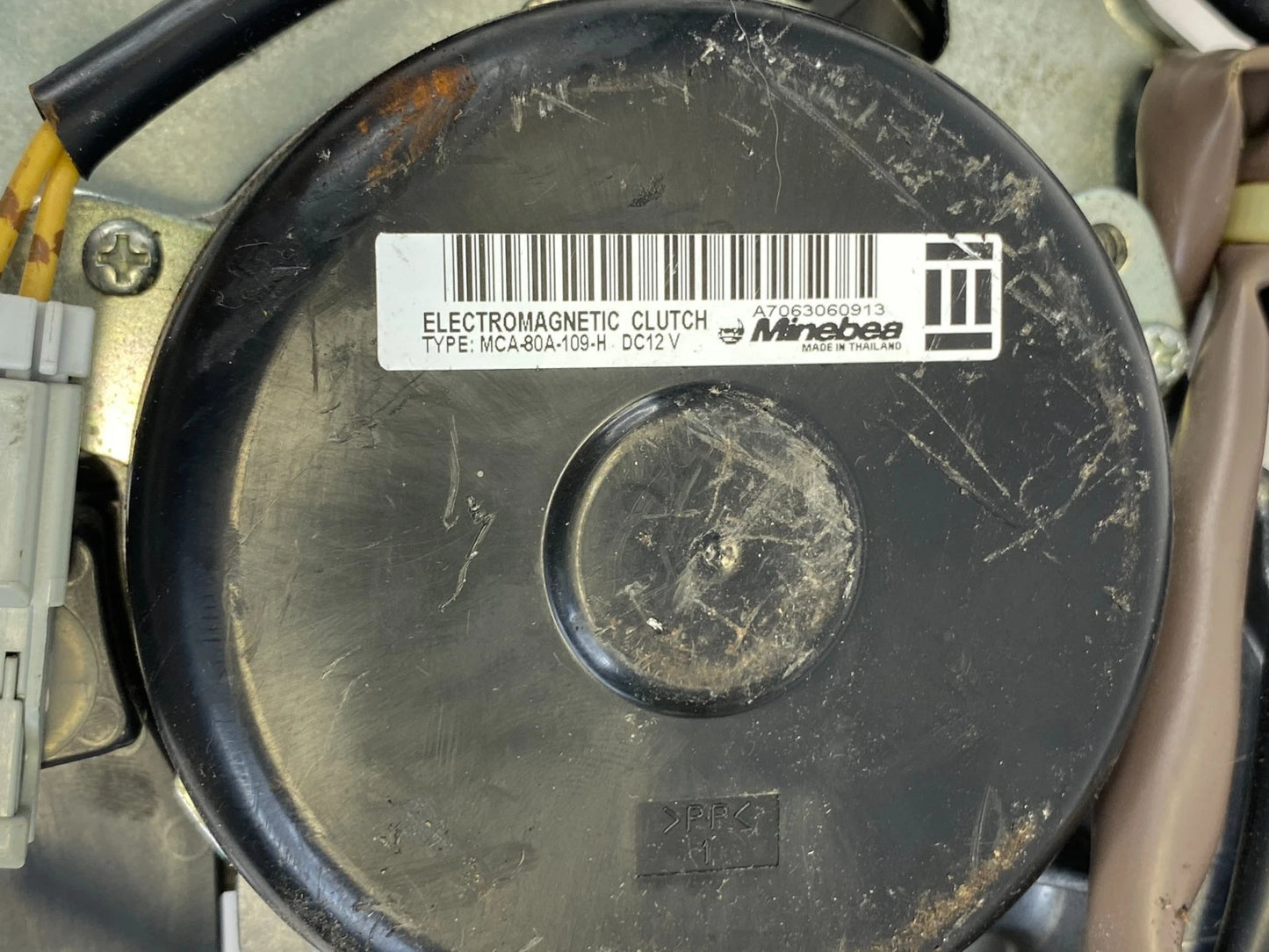 2005-2010 HONDA ODYSSEY POWER SLIDING DOOR MOTOR RIGHT PASSENGER SIDE OEM