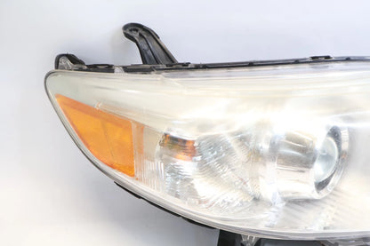 2011-2014 TOYOTA SIENNA RIGHT PASSENGER SIDE HID XENON HEADLIGHT HEAD LAMP OEM