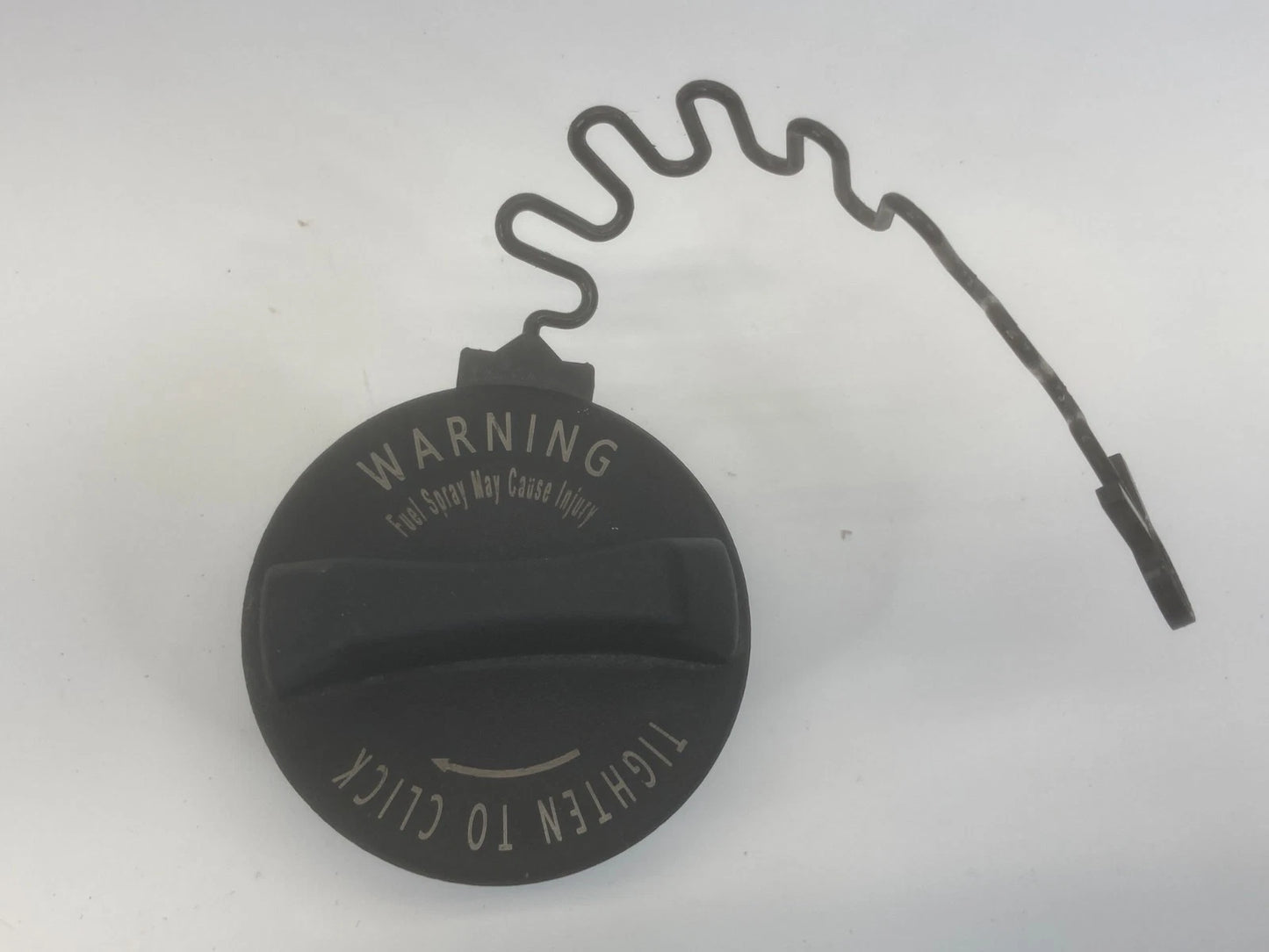 2011 GMC ACADIA BUICK ENCLAVE FUEL FILLER TANK CAP COVER LID OEM