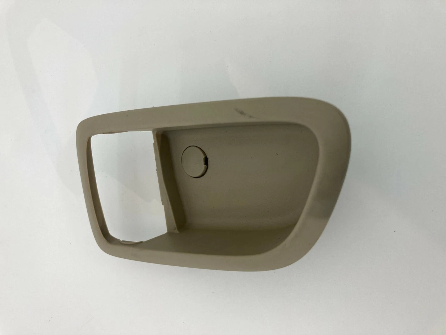 04-09 MAZDA 3 MAZDA3 SEDAN REAR LEFT SIDE INNER DOOR HANDLE BEZEL TRIM COVER OEM