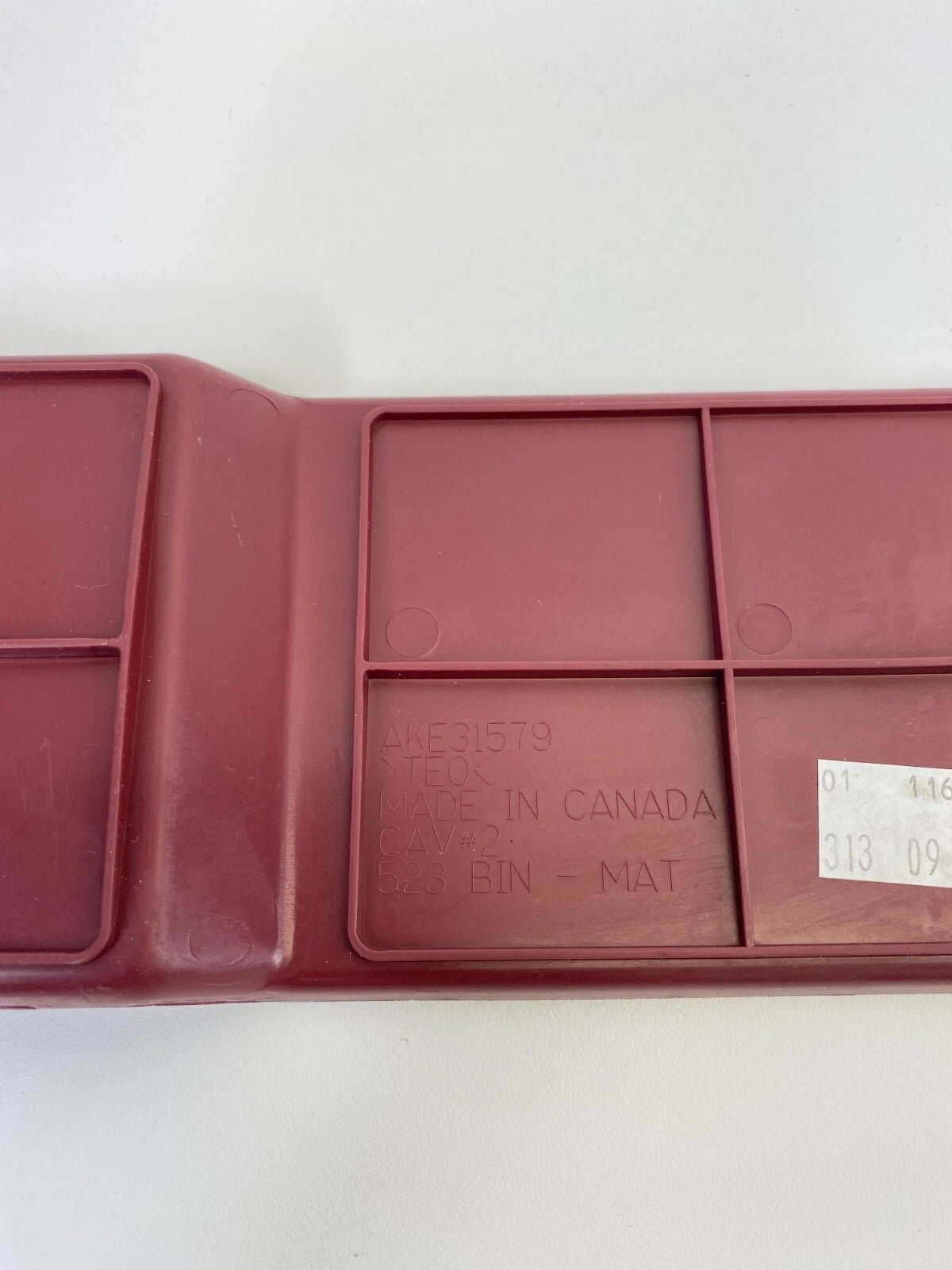 2010-2017 GMC TERRAIN CENTER CONSOLE STORAGE FLOOR LINER RUBBER MAT AKE31579 OEM
