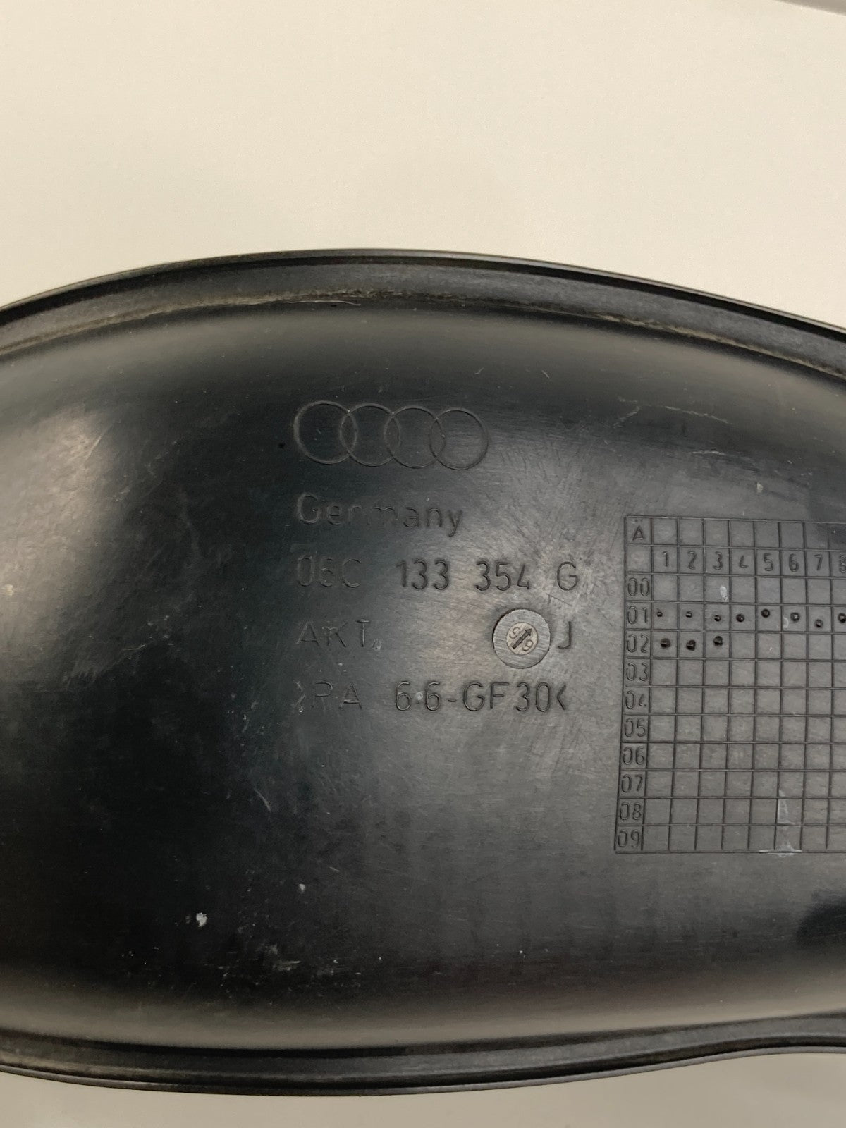 2002-2004 Audi A6 Quattro 3.0L V6 Automatic Air Intake Hose Duct Tube Assy OEM