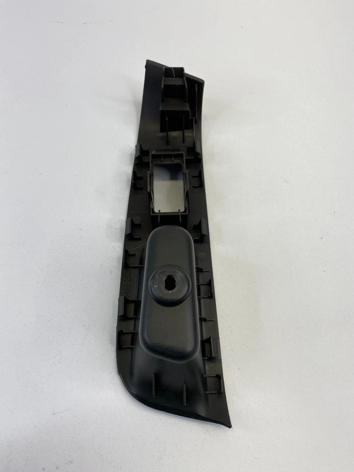 2009-2014 NISSAN CUBE REAR RIGHT DOOR WINDOW SWITCH BEZEL OEM 82960-1FA0A