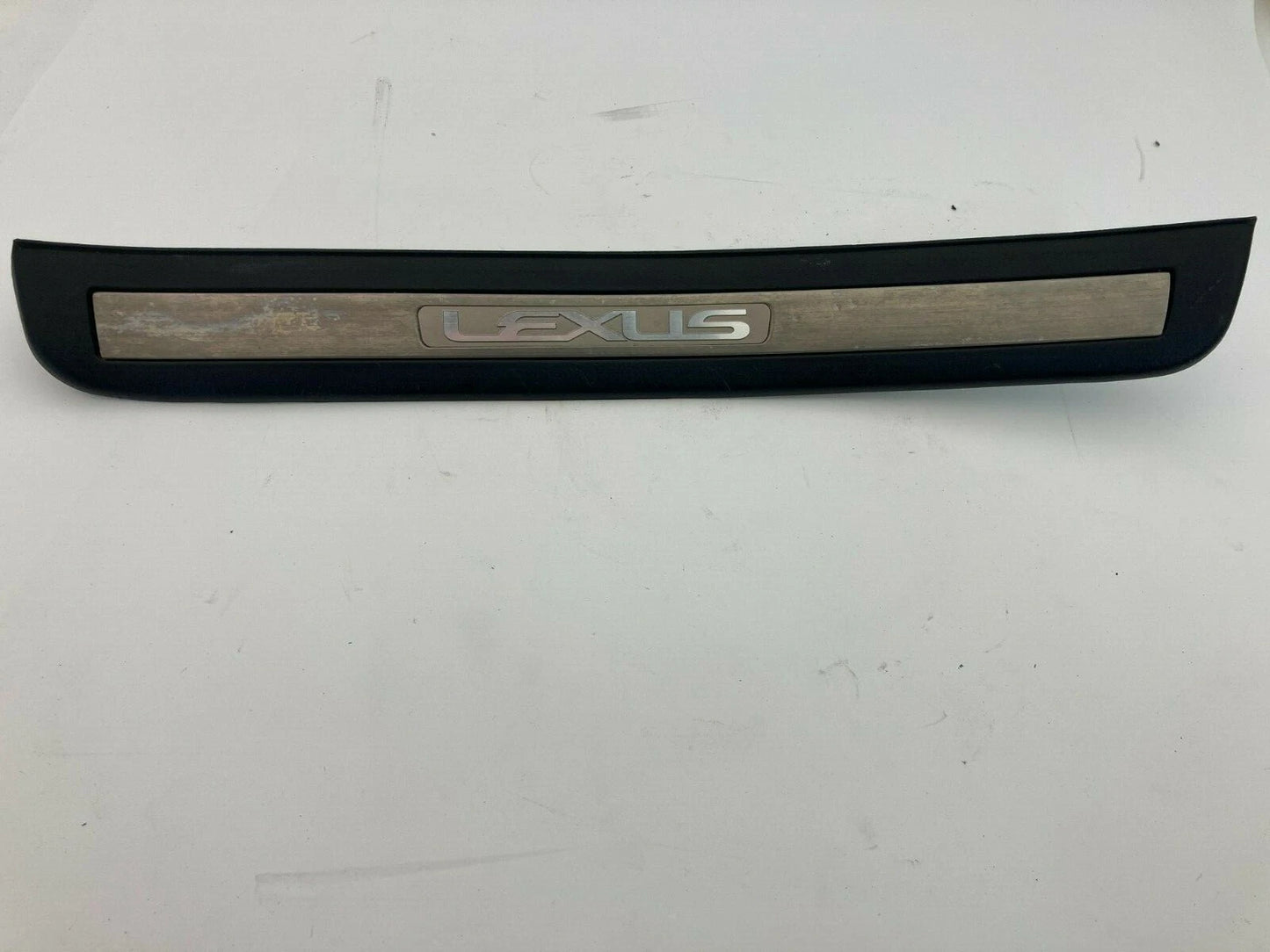 1998-2005 LEXUS GS300 REAR LEFT DOOR SILL SCUFF PLATE MOULDING TRIM 6791630090