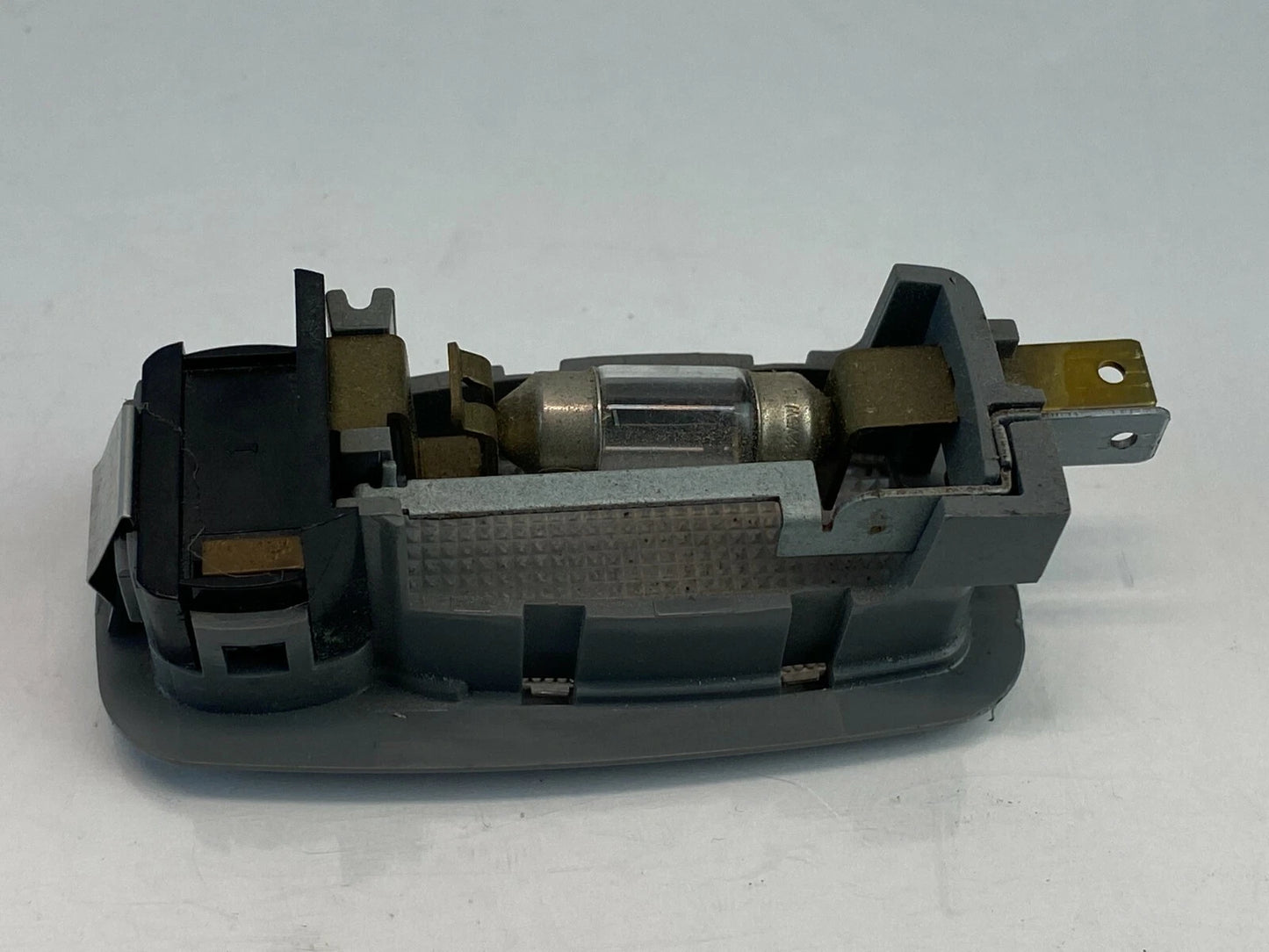 2011 12 2013 KIA SORENTO SUN VISOR SUNVISOR VANITY LIGHT LAMP 92890-1M000 OEM