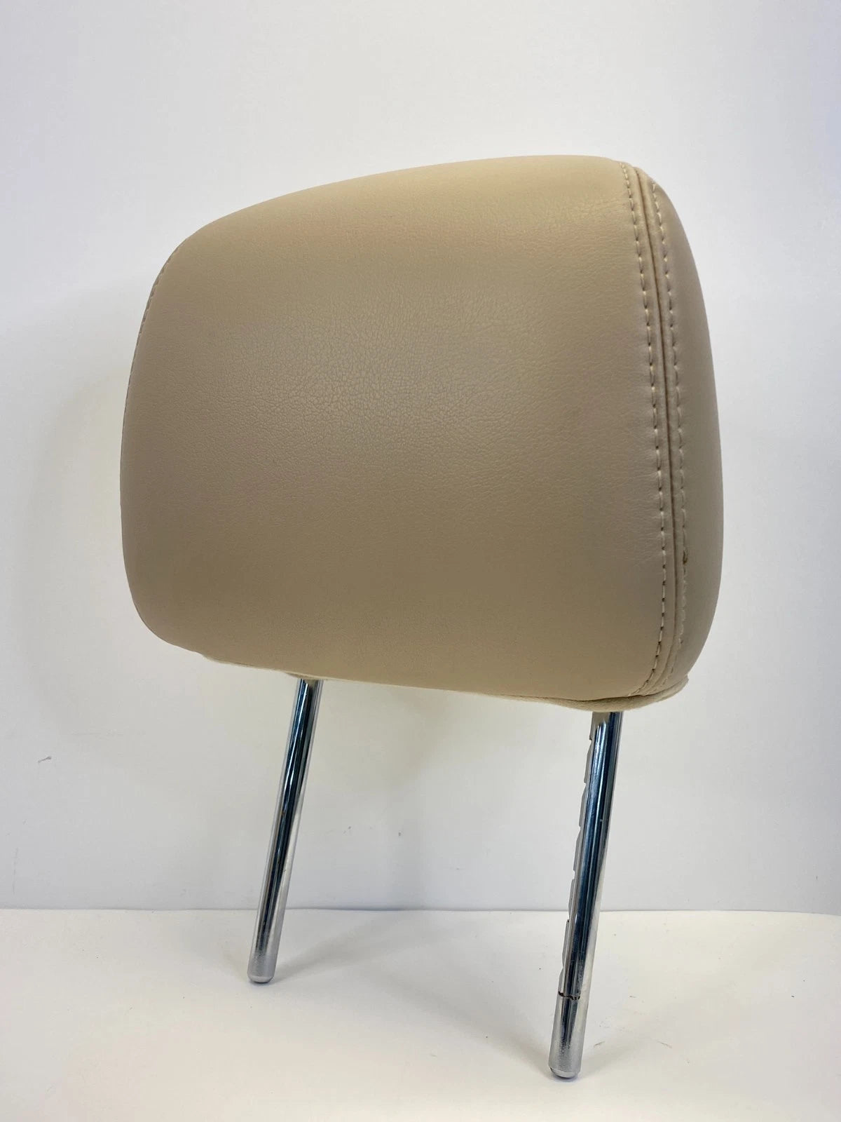 2013-2016 NISSAN PATHFINDER FRONT SEAT HEADREST PAIR SET LH RH TAN OEM FACTORY