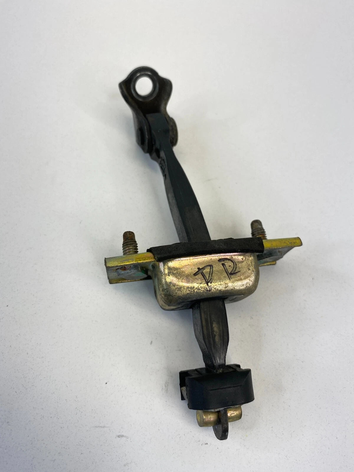 1997-2001 TOYOTA CAMRY SEDAN REAR RIGHT SIDE DOOR CHECK STOPPER HINGE DETENT OEM