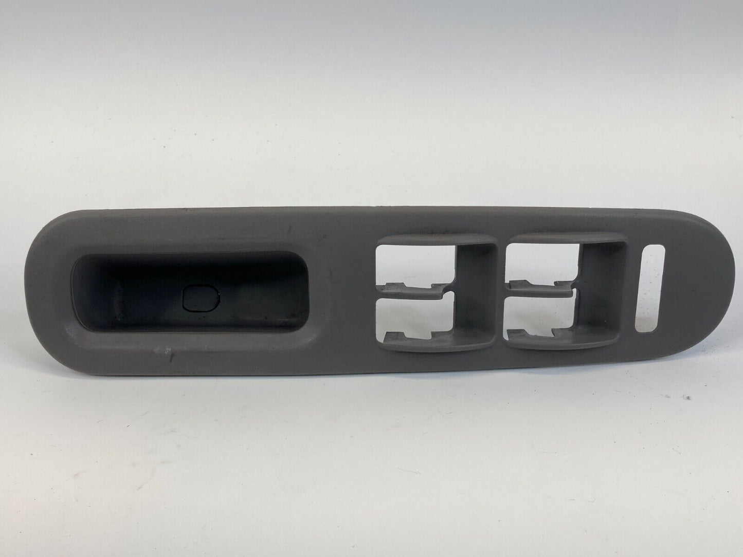 1999-2004 Honda Odyssey Front Left Door Window Switch Cover Bezel 83560-S0X-A230