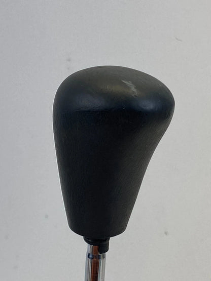 2006-2011 TOYOTA YARIS AUTOMATIC FLOOR SHIFTER SHIFT GEAR SELECTOR ASSEMBLY OEM